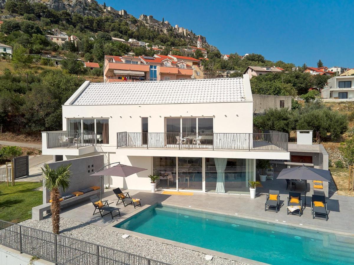 Design Villa Clavis-Brand New Villa With A View Klis Esterno foto